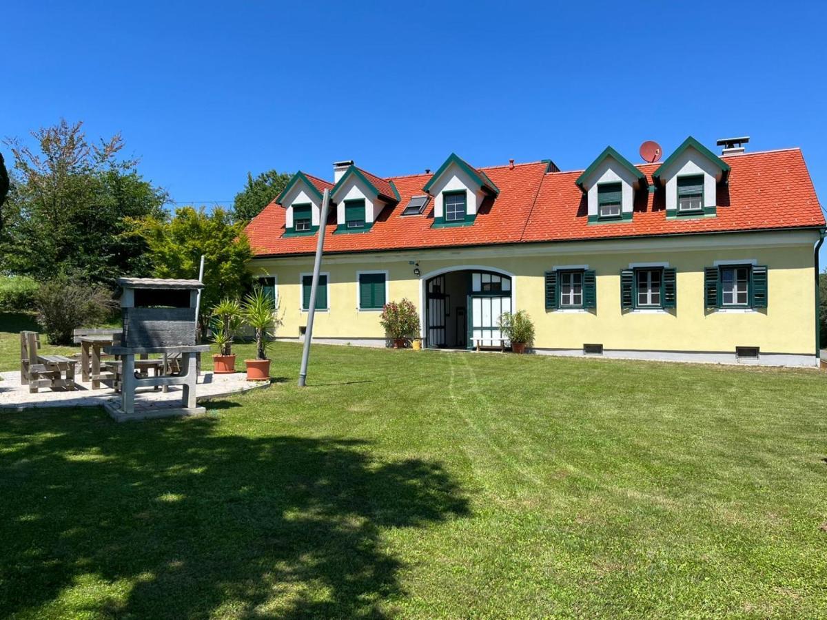 Landhaus Dasthomas Henndorf im Burgenland 외부 사진
